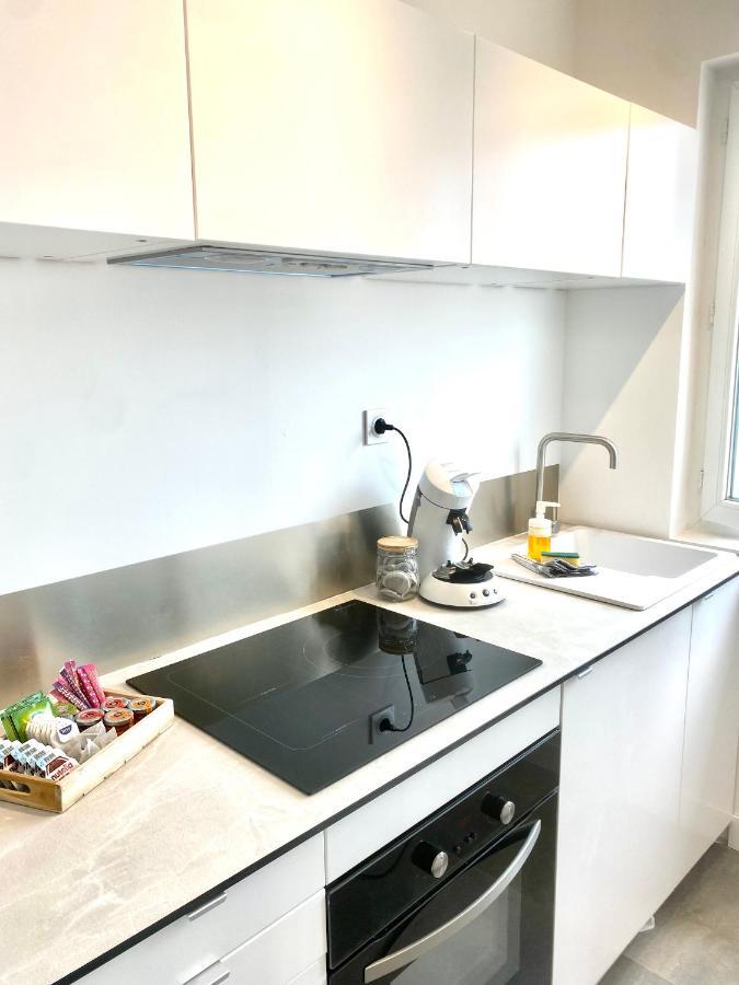 Les Suites Du Beffroi 2 Calais Exterior photo